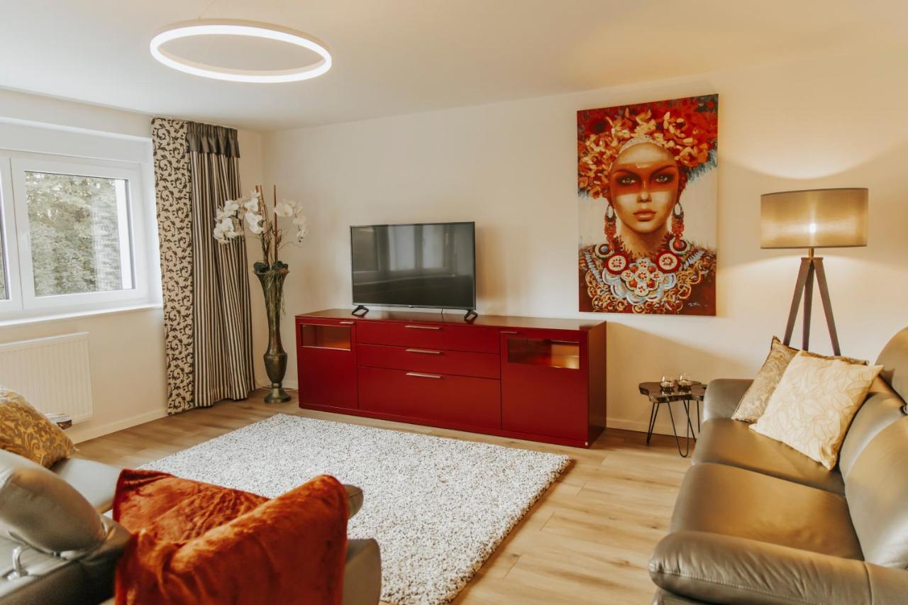 BlumenRaum - Ferienwohnung In Karlsruhe Exterior photo